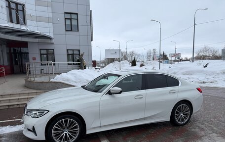 BMW 3 серия, 2020 год, 3 950 000 рублей, 15 фотография
