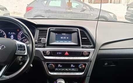 Hyundai Sonata VII, 2019 год, 1 800 000 рублей, 5 фотография