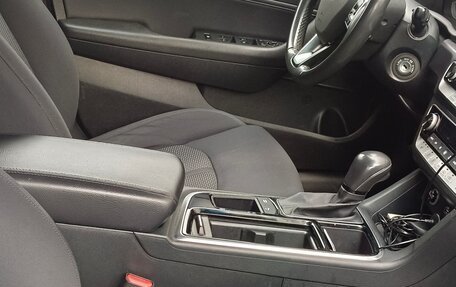 Hyundai Sonata VII, 2019 год, 1 800 000 рублей, 3 фотография