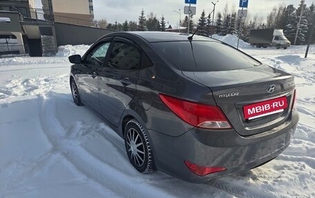 Hyundai Solaris II рестайлинг, 2015 год, 1 100 000 рублей, 2 фотография