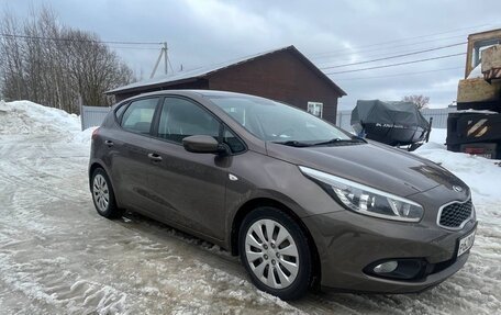 KIA cee'd III, 2014 год, 1 080 000 рублей, 3 фотография