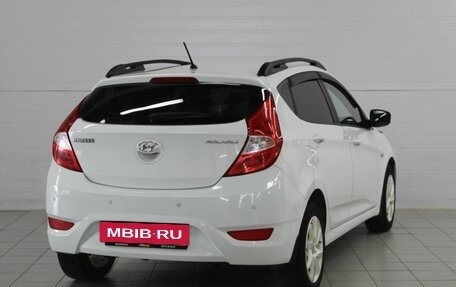 Hyundai Solaris II рестайлинг, 2013 год, 860 000 рублей, 8 фотография