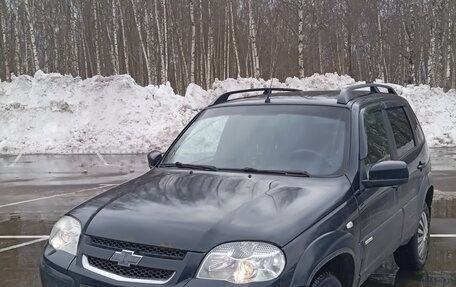 Chevrolet Niva I рестайлинг, 2012 год, 520 000 рублей, 1 фотография