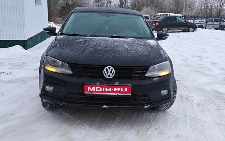 Volkswagen Jetta VI, 2015 год, 1 000 030 рублей, 1 фотография