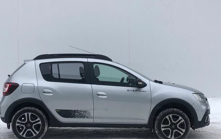 Renault Sandero II рестайлинг, 2020 год, 1 445 000 рублей, 4 фотография