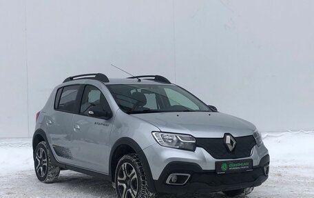 Renault Sandero II рестайлинг, 2020 год, 1 445 000 рублей, 3 фотография