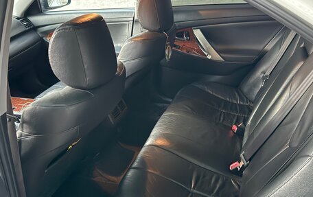 Toyota Camry, 2011 год, 875 000 рублей, 14 фотография