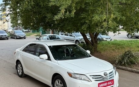 Toyota Camry, 2011 год, 875 000 рублей, 6 фотография