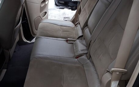 Toyota Land Cruiser Prado 120 рестайлинг, 2008 год, 2 350 000 рублей, 12 фотография