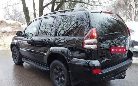 Toyota Land Cruiser Prado 120 рестайлинг, 2008 год, 2 350 000 рублей, 3 фотография