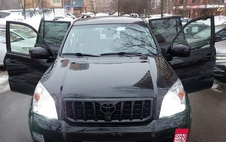 Toyota Land Cruiser Prado 120 рестайлинг, 2008 год, 2 350 000 рублей, 11 фотография