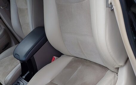 Toyota Land Cruiser Prado 120 рестайлинг, 2008 год, 2 350 000 рублей, 15 фотография