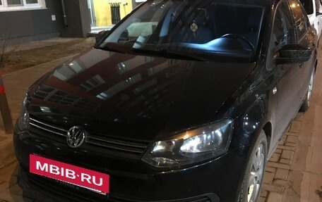 Volkswagen Polo VI (EU Market), 2012 год, 750 000 рублей, 30 фотография