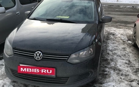 Volkswagen Polo VI (EU Market), 2012 год, 750 000 рублей, 35 фотография