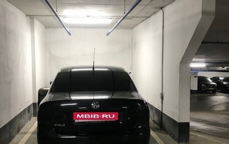 Volkswagen Polo VI (EU Market), 2012 год, 750 000 рублей, 25 фотография