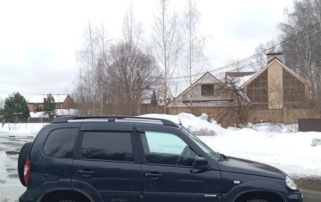 Chevrolet Niva I рестайлинг, 2012 год, 520 000 рублей, 4 фотография