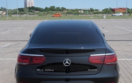 Mercedes-Benz GLC Coupe, 2019 год, 4 500 000 рублей, 4 фотография