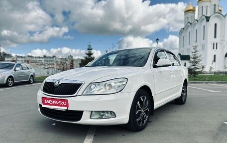Skoda Octavia, 2011 год, 870 000 рублей, 2 фотография