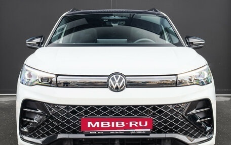 Volkswagen Tiguan, 2025 год, 4 969 000 рублей, 2 фотография