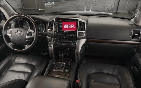 Toyota Land Cruiser 200, 2013 год, 3 390 000 рублей, 10 фотография