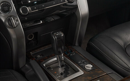 Toyota Land Cruiser 200, 2013 год, 3 390 000 рублей, 20 фотография