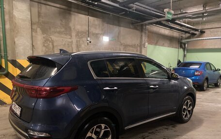 KIA Sportage IV рестайлинг, 2019 год, 2 650 000 рублей, 3 фотография