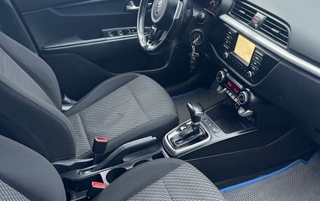 KIA Rio IV, 2017 год, 880 000 рублей, 10 фотография