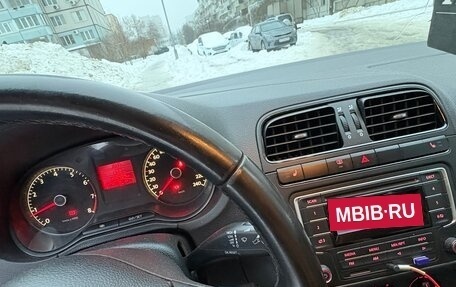 Volkswagen Polo VI (EU Market), 2013 год, 815 000 рублей, 17 фотография