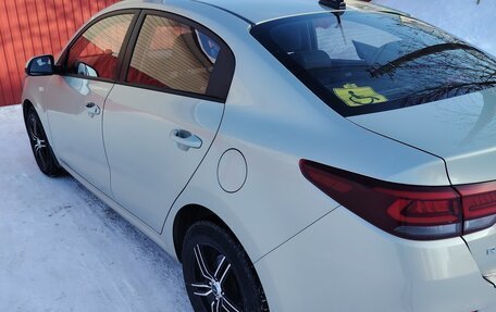 KIA Rio IV, 2019 год, 1 550 000 рублей, 6 фотография