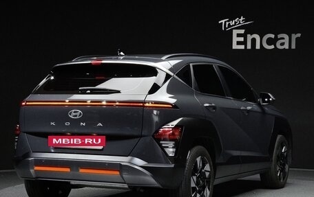 Hyundai Kona, 2024 год, 2 500 000 рублей, 4 фотография