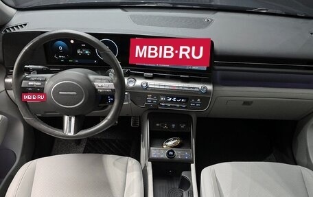 Hyundai Kona, 2024 год, 2 500 000 рублей, 11 фотография