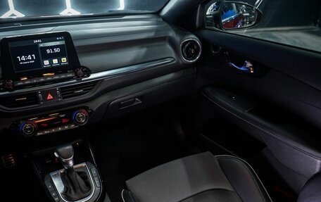 KIA Cerato IV, 2021 год, 2 400 000 рублей, 33 фотография