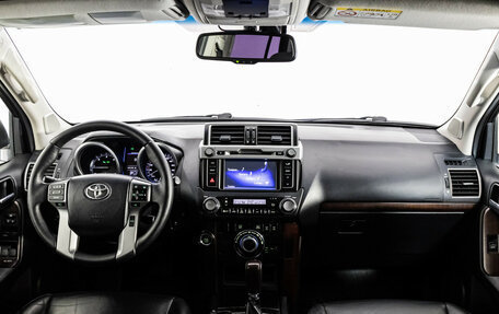 Toyota Land Cruiser Prado 150 рестайлинг 2, 2014 год, 3 600 000 рублей, 11 фотография