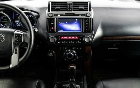 Toyota Land Cruiser Prado 150 рестайлинг 2, 2014 год, 3 600 000 рублей, 14 фотография