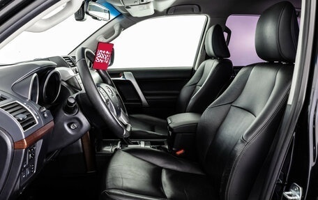 Toyota Land Cruiser Prado 150 рестайлинг 2, 2014 год, 3 600 000 рублей, 22 фотография