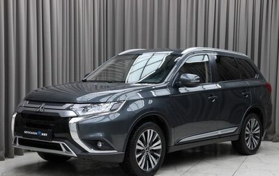 Mitsubishi Outlander III рестайлинг 3, 2020 год, 2 900 000 рублей, 1 фотография