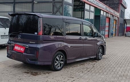 Honda Stepwgn IV, 2017 год, 2 250 000 рублей, 7 фотография