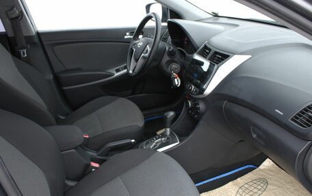 Hyundai Solaris II рестайлинг, 2012 год, 750 000 рублей, 12 фотография