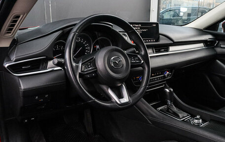 Mazda 6, 2019 год, 2 250 000 рублей, 14 фотография