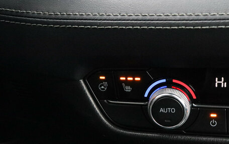 Mazda 6, 2019 год, 2 250 000 рублей, 19 фотография