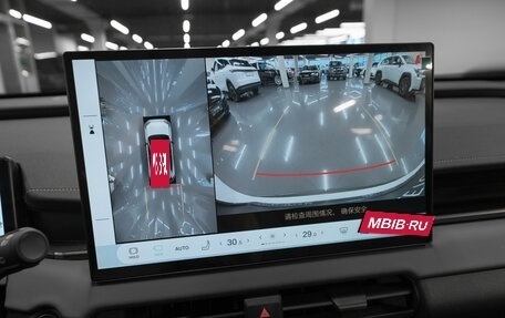 Toyota RAV4, 2025 год, 4 950 000 рублей, 20 фотография