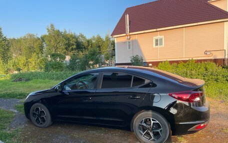 Hyundai Elantra VI рестайлинг, 2020 год, 2 099 999 рублей, 3 фотография