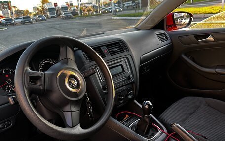 Volkswagen Jetta VI, 2014 год, 970 000 рублей, 7 фотография