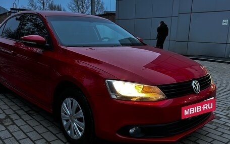 Volkswagen Jetta VI, 2014 год, 970 000 рублей, 16 фотография