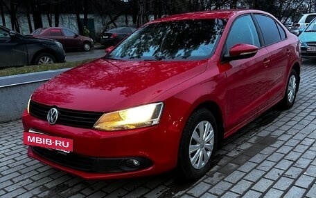 Volkswagen Jetta VI, 2014 год, 970 000 рублей, 15 фотография