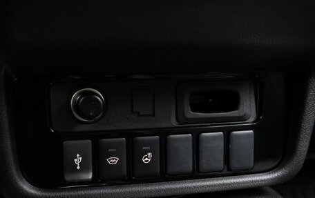 Mitsubishi Outlander III рестайлинг 3, 2020 год, 2 900 000 рублей, 15 фотография