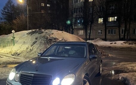 Mercedes-Benz E-Класс, 2003 год, 1 фотография