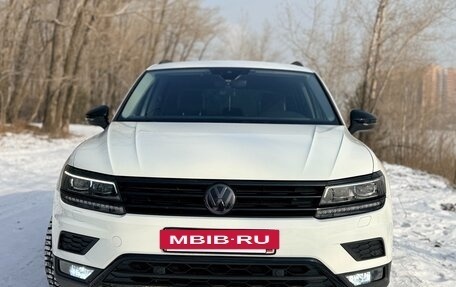 Volkswagen Tiguan II, 2019 год, 2 850 000 рублей, 3 фотография