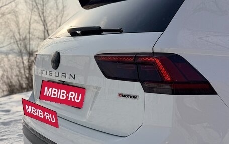 Volkswagen Tiguan II, 2019 год, 2 850 000 рублей, 9 фотография