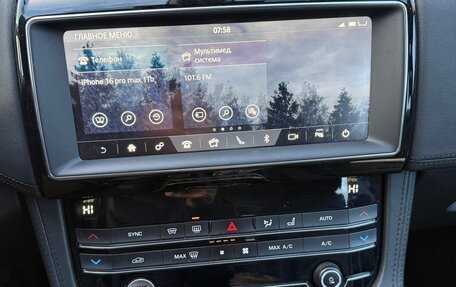 Jaguar F-Pace, 2019 год, 3 800 000 рублей, 7 фотография